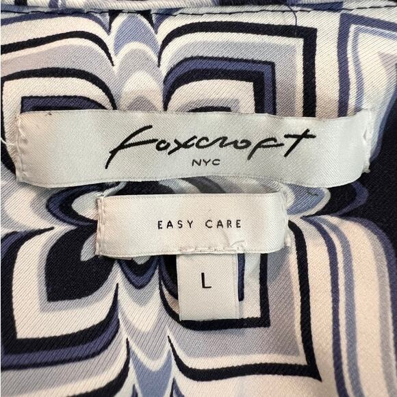 Foxcroft Women's Button-down Shirt in Blue and White Floral Print Size L - Picture 5 of 6